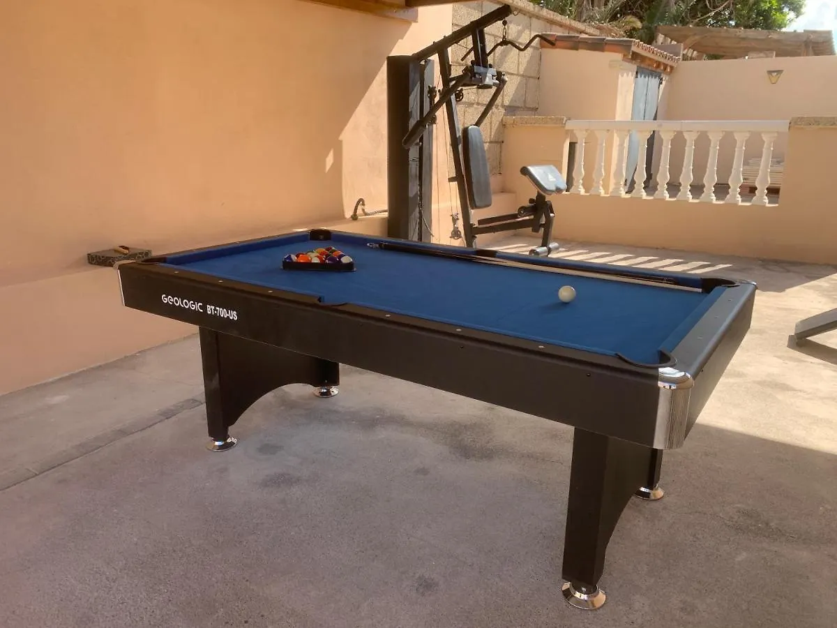 Casa Paraiso: Family-Friendly Villa with Private Pool in Tenerife San Miguel de Abona